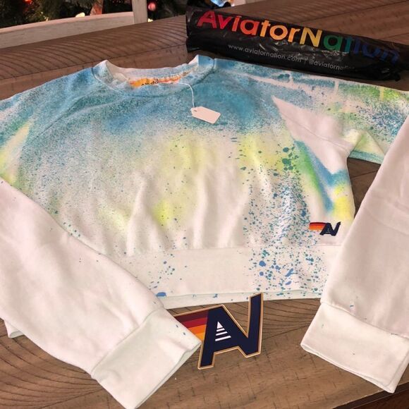 NWT AV Nation Artist 👩🎨 Collection Crop Lightweight Cotton Blend Sweatshirt - Picture 1 of 16